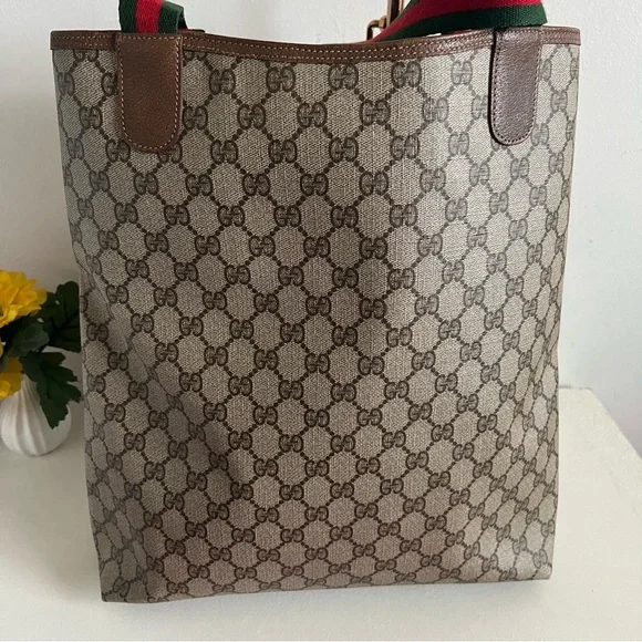 Authentic Gucci tote bag ❤️ - Picture 9 of 16